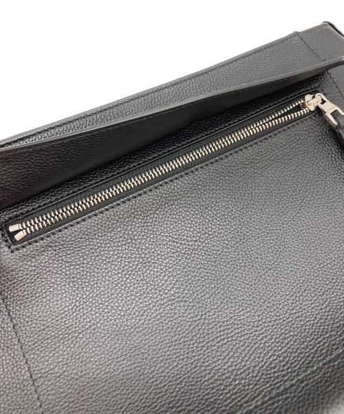 dunhill（ダンヒル）dunhill (ダンヒル) ベルグレイヴジップポーチ/クラッチバッグ ブラックの古着・服飾アイテム