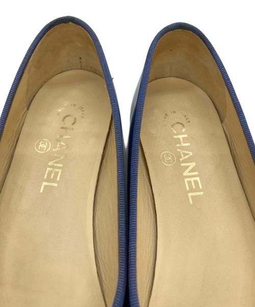CHANEL（シャネル）CHANEL (シャネル) ココマークバパテントレリーナパンプス ブルー サイズ:38の古着・服飾アイテム