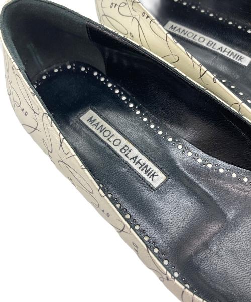Manolo Blahnik（マノロ ブラニク）Manolo Blahnik (マノロ ブラニク) パンプス ホワイト サイズ:36の古着・服飾アイテム