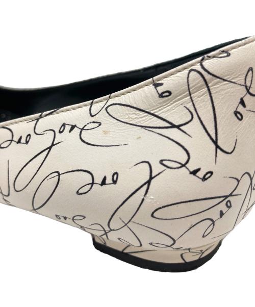 Manolo Blahnik（マノロ ブラニク）Manolo Blahnik (マノロ ブラニク) パンプス ホワイト サイズ:36の古着・服飾アイテム
