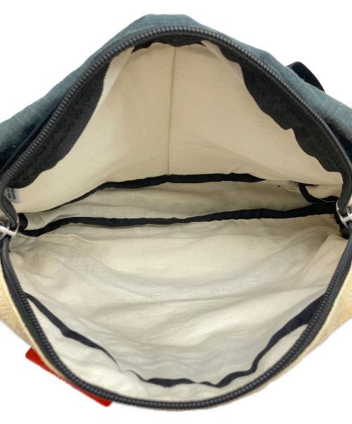 THE NORTH FACE（ザ ノース フェイス）THE NORTH FACE (ザ ノース フェイス) Livity (リビティ) KANGA/ウエストバッグ カーキ 未使用品の古着・服飾アイテム