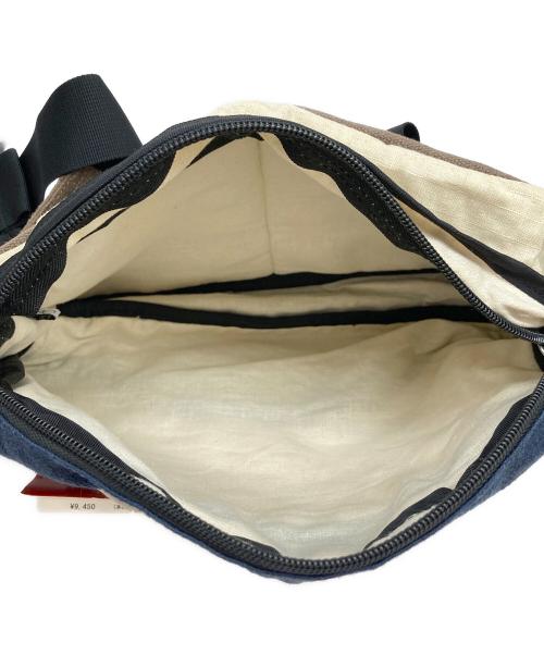 THE NORTH FACE（ザ ノース フェイス）THE NORTH FACE (ザ ノース フェイス) Livity (リビティ) KANGA/ウエストバッグ ネイビーの古着・服飾アイテム