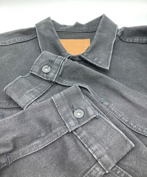 LEVI'S（リーバイス）LEVI'S (リーバイス) トラッカージャケット ブラック サイズ:XLの古着・服飾アイテム