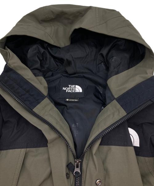THE NORTH FACE（ザ ノース フェイス）THE NORTH FACE (ザ ノース フェイス) マウンテンライトジャケット カーキ×ブラック サイズ:Mの古着・服飾アイテム