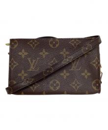 LOUIS VUITTON（ルイ ヴィトン）の古着「ショルダーポーチ」｜ブラウン
