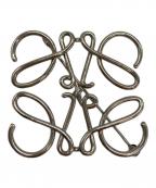 LOEWEロエベ）の古着「Anagram brooch in metal」｜シルバーカラー