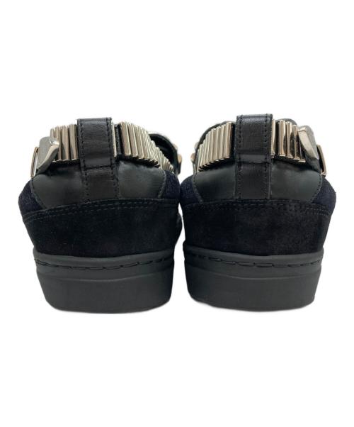 TOGA PULLA（トーガ プルラ）TOGA PULLA (トーガ プルラ) メタルスニーカーサンダル シルバー×ブラック サイズ:SIZE 35の古着・服飾アイテム