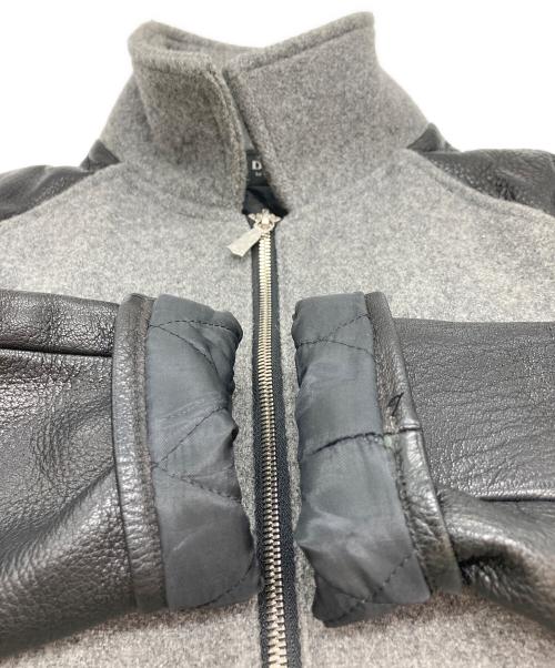 DELAY by win&sons（ディレイバイウィンアンドサンズ）DELAY by win&sons (ディレイバイウィンアンドサンズ) Halford Varsity/切替レザージャケット グレー×ブラック サイズ:2の古着・服飾アイテム