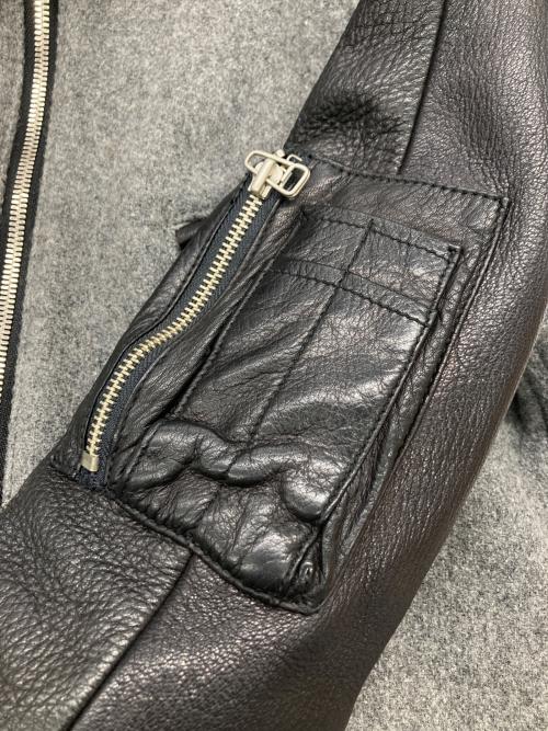 DELAY by win&sons（ディレイバイウィンアンドサンズ）DELAY by win&sons (ディレイバイウィンアンドサンズ) Halford Varsity/切替レザージャケット グレー×ブラック サイズ:2の古着・服飾アイテム