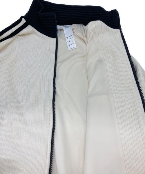 adidas（アディダス）adidas (アディダス) ソフトトラックジャケット アイボリー×ブラック サイズ:Mの古着・服飾アイテム