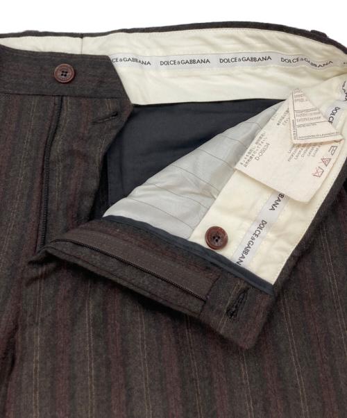 DOLCE & GABBANA（ドルチェ＆ガッバーナ）DOLCE & GABBANA (ドルチェ＆ガッバーナ) 3Pセットアップスーツ ブラウン サイズ:SIZE 48の古着・服飾アイテム