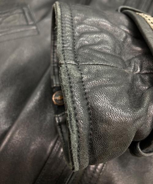 GIANNI VERSACE（ジャンニ・ヴェルサーチ）GIANNI VERSACE (ジャンニ・ヴェルサーチ) フーデッドレザージャケット ブラック サイズ:SIZE 48の古着・服飾アイテム