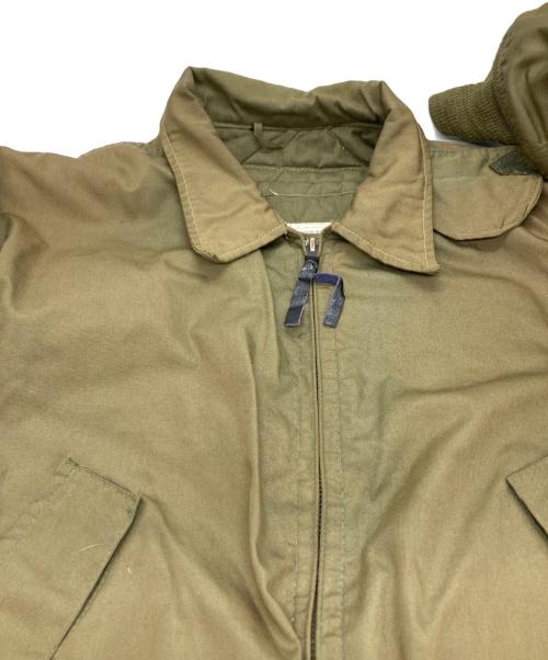 US ARMY（ユーエスアーミー）US ARMY (ユーエスアーミー) CVCタンカーズジャケット カーキ サイズ:Mの古着・服飾アイテム