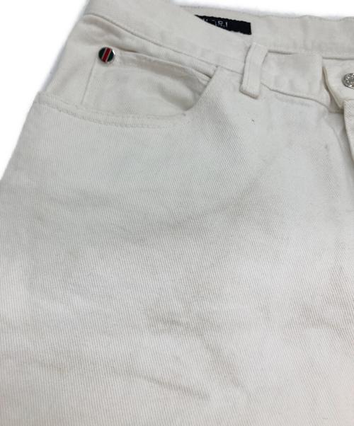 GUCCI（グッチ）GUCCI (グッチ) フレアデニムパンツ ホワイト サイズ:SIZE 46の古着・服飾アイテム