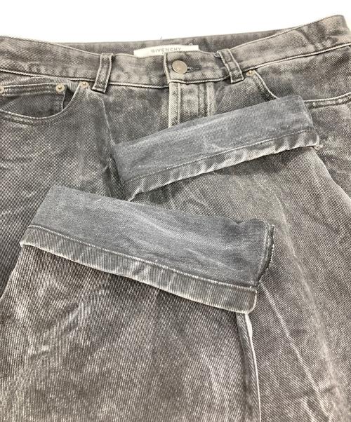GIVENCHY（ジバンシィ）GIVENCHY (ジバンシィ) ウォッシュ加工 ストレートデニムパンツ ブラック サイズ:78.5cm (W31)の古着・服飾アイテム