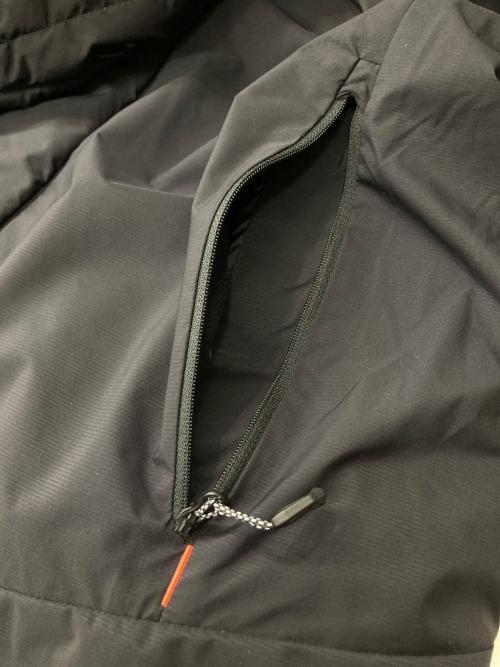 MAMMUT（マムート）MAMMUT (マムート) Icefall SO Thermo Hooded Jacket/ダウンジャケット ブラック サイズ:Mの古着・服飾アイテム