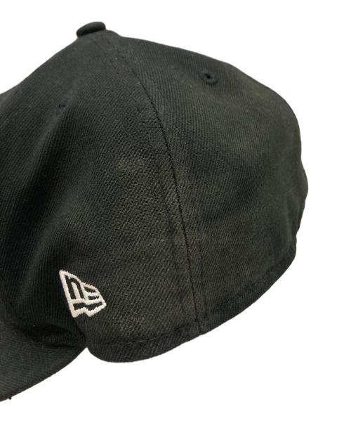 New Era（ニューエラ）New Era (ニューエラ) Supreme (シュプリーム) S LOGO CAP/キャップ ブラック サイズ:SIZE 7 1/2の古着・服飾アイテム