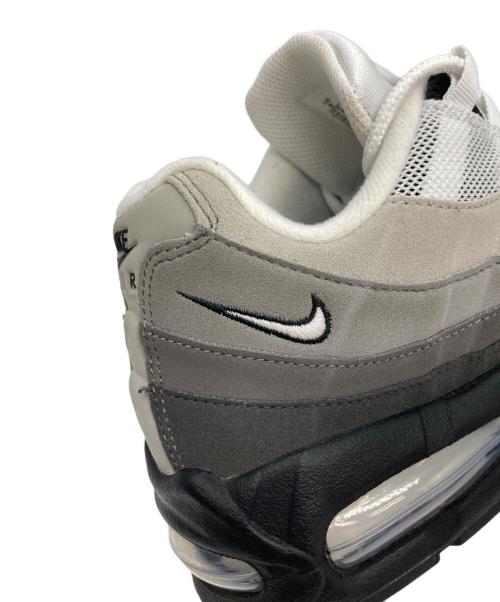 NIKE（ナイキ）NIKE (ナイキ) ローカットスニーカー グレー サイズ:27の古着・服飾アイテム
