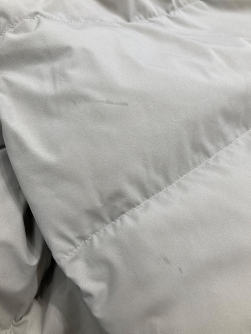 EMPORIO ARMANI（エンポリオ アルマーニ）EMPORIO ARMANI (エンポリオ アルマーニ) スタンドカラーダウンジャケット ベージュ サイズ:50の古着・服飾アイテム