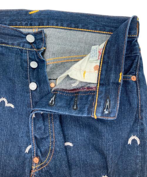 EVISU（エヴィス）EVISU (エヴィス) 総刺繍デニムパンツ インディゴ サイズ:W32×L35の古着・服飾アイテム