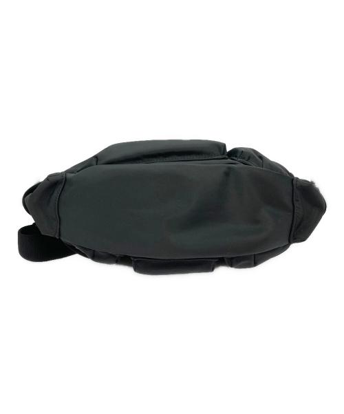 DIESEL（ディーゼル）DIESEL (ディーゼル) MULTI-PKTS SHOULDER BAG ブラックの古着・服飾アイテム