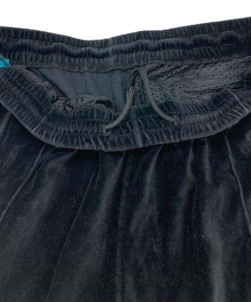 Needles（ニードルズ）Needles (ニードルズ) Narrow Track Pant Velour ブラック サイズ:Ⅼの古着・服飾アイテム