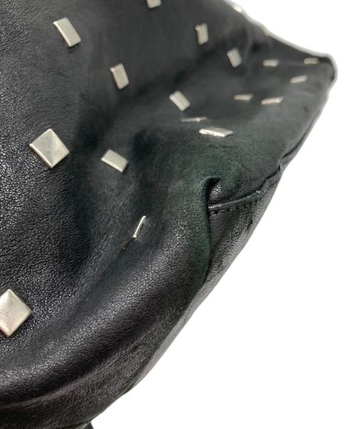 JIMMY CHOO（ジミーチュウ）JIMMY CHOO (ジミーチュウ) スクエアスタッズトートバッグ ブラックの古着・服飾アイテム