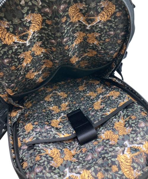 Onitsuka Tiger（オニツカタイガー）Onitsuka Tiger (オニツカタイガー) BACK PACK/リュック ブラックの古着・服飾アイテム