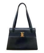 Ferragamoフェラガモ）の古着「ヴァラリボンワンショルダーバッグ」｜ブラック