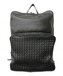 BOTTEGA VENETA（ボッテガベネタ）の古着「イントレチャート リュックサック」｜ブラック