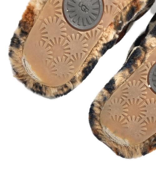 UGG（アグ）UGG (アグ) W FLUFF YEAH SLIDE ベージュ サイズ:22の古着・服飾アイテム