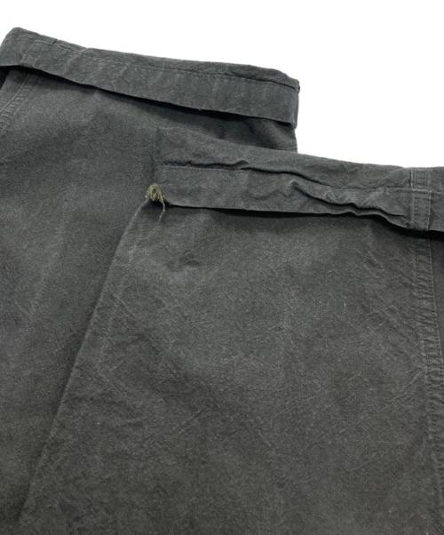 nestrobe confect（ネストローブ コンフェクト）nestrobe confect (ネストローブ コンフェクト) ベイカーパンツ グレー サイズ:4の古着・服飾アイテム