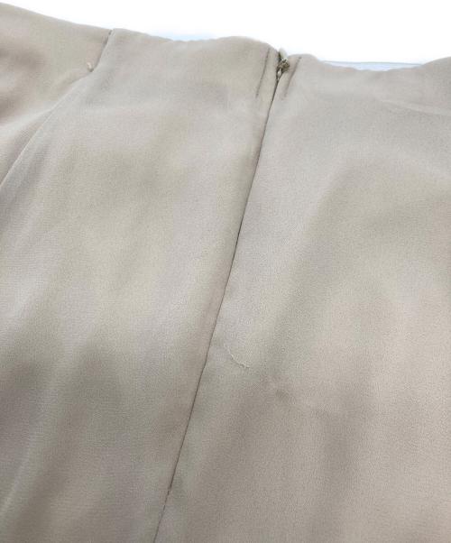 furfur（ファーファー）furfur (ファーファー) フリルロングスカート ベージュ サイズ:Freeの古着・服飾アイテム