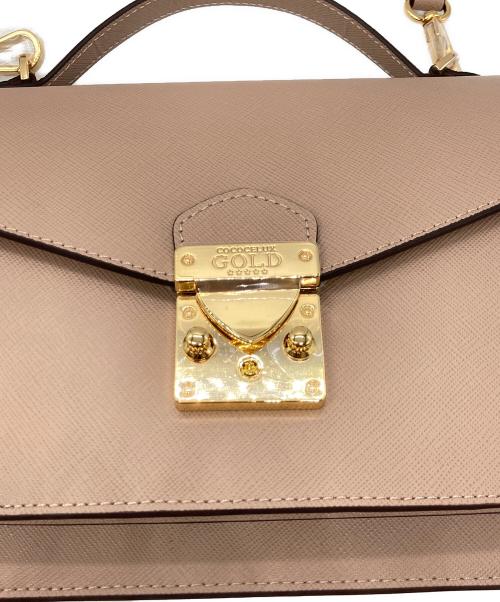 COCOCELUX GOLD（ココセリュックスゴールド）COCOCELUX GOLD (ココセリュックスゴールド) CCLゴールドサフィアーノ錠前2WAYバック ピンク 未使用品の古着・服飾アイテム