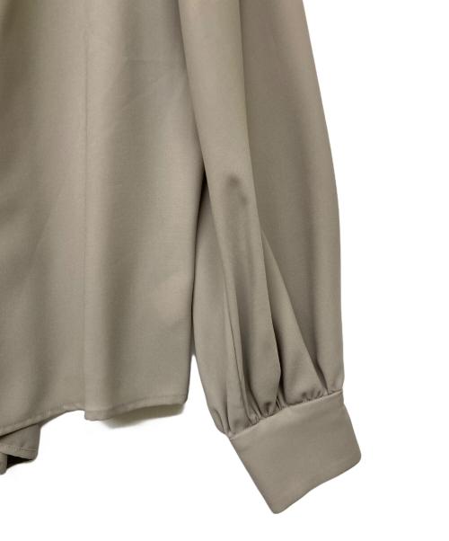 anuans（アニュアンス）anuans (アニュアンス) カスケードフリルブラウス ベージュ サイズ:Fの古着・服飾アイテム