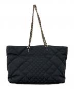 FENDIフェンディ）の古着「ズッカ柄キルティングチェーンバッグ」｜ブラック