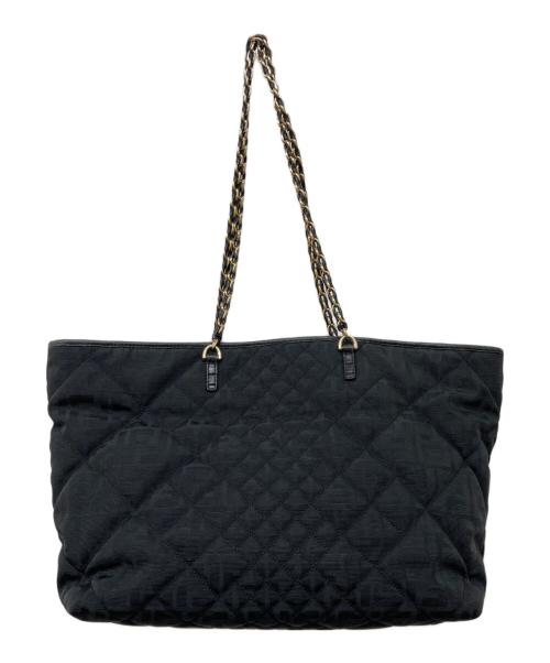 FENDI（フェンディ）FENDI (フェンディ) ズッカ柄キルティングチェーンバッグ ブラックの古着・服飾アイテム