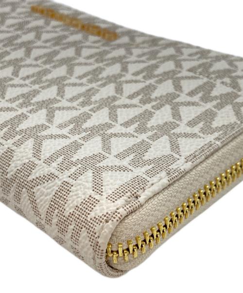 MICHAEL KORS（マイケルコース）MICHAEL KORS (マイケル・コース) ラウンドファスナーロゴラウンドウォレット ホワイトの古着・服飾アイテム