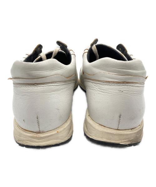 foot the coacher（フットザコーチャー）foot the coacher (フットザコーチャー) ローカットスニーカー ホワイト サイズ:-の古着・服飾アイテム