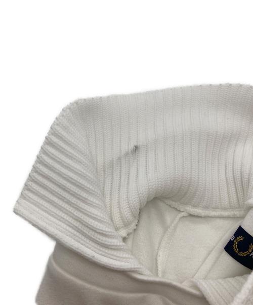 FRED PERRY（フレッドペリー）FRED PERRY (フレッドペリー) SIDE TAPED SWEAT TOPS ホワイト サイズ:UK10の古着・服飾アイテム