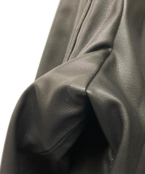 LEVI'S（リーバイス）LEVI'S (リーバイス) JAPAN LIMITED LEATHER TRUCKER JACKET ブラック サイズ:XLの古着・服飾アイテム