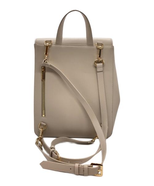 CHARLES & KEITH（チャールズアンドキース）CHARLES & KEITH (チャールズ＆キース) フロントフラップ ストラクチャーバックパック ライトピンクの古着・服飾アイテム