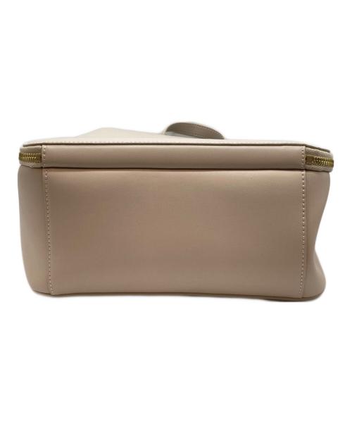 CHARLES & KEITH（チャールズアンドキース）CHARLES & KEITH (チャールズ＆キース) フロントフラップ ストラクチャーバックパック ライトピンクの古着・服飾アイテム