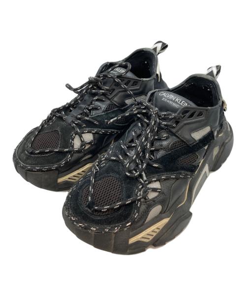 Calvin Klein（カルバンクライン）Calvin Klein (カルバンクライン) Strike205 ブラック サイズ:26の古着・服飾アイテム