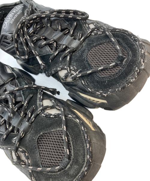 Calvin Klein（カルバンクライン）Calvin Klein (カルバンクライン) Strike205 ブラック サイズ:26の古着・服飾アイテム