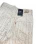 中古・古着 LEVI'S (リーバイス) 70S HIGH STRAIGHT NATURAL AMBER FLOWER ホワイト サイズ:61ｃｍ（W24) 未使用品：4500円