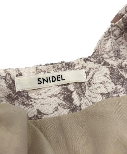 Snidel（スナイデル）Snidel (スナイデル) ラッフルカラーパイピングワンピース ピンクの古着・服飾アイテム