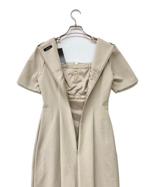 anuans（アニュアンス）anuans (アニュアンス) スクエアネックコクーンワンピース ベージュ サイズ:Free 未使用品の古着・服飾アイテム