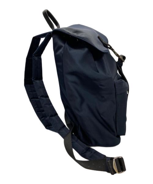 A.P.C.（アーペーセー）A.P.C. (アーペーセー) フラップ付きリュック ネイビーの古着・服飾アイテム