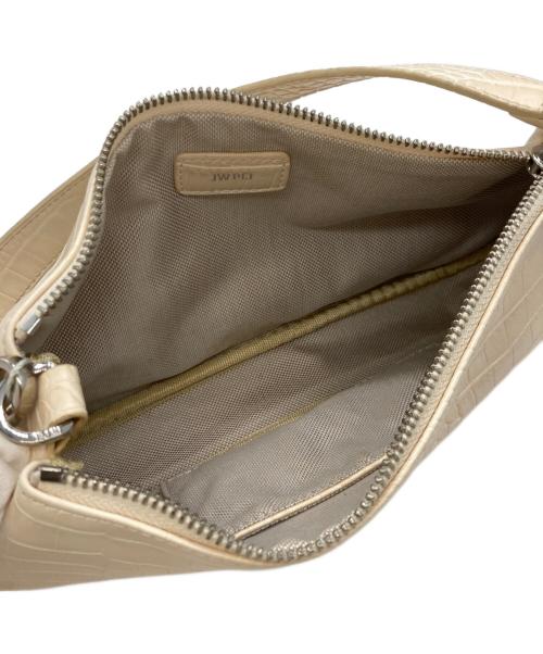 JW PEI（ジェイダブリューペイ）JW PEI (ジェイダブリューペイ) ワンショルダーバッグ アイボリーの古着・服飾アイテム